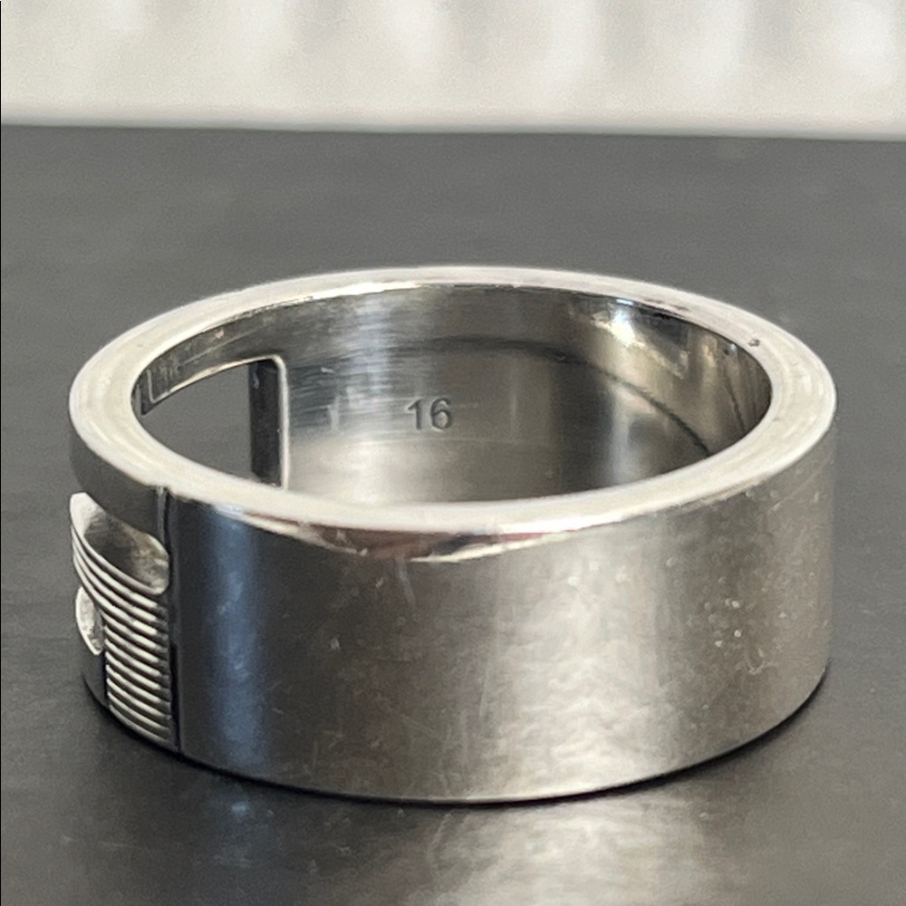 Gucci Ring sz 16/ US 7 1/2 Full inclusion - Picture 9 of 13